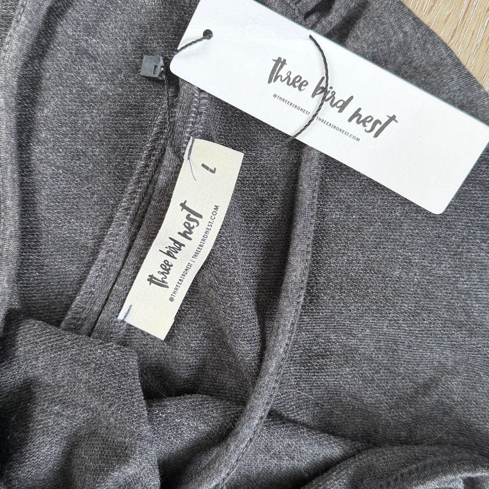 Three Bird Nest Gray Wide Leg Jumpsuit Sleeveless High Neck New - Picture 4 of 9
